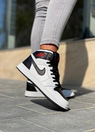 👟nike air jordan 1 retro (белые с черно/красным)2 фото