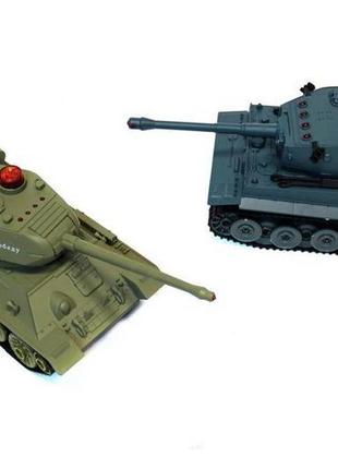 Танковий бій р/к 1:32 huanqi 555 tiger vs т-34