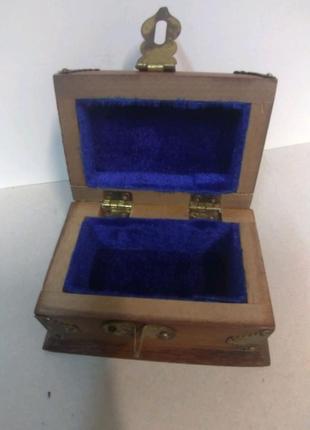 Шкатулки деревянные
