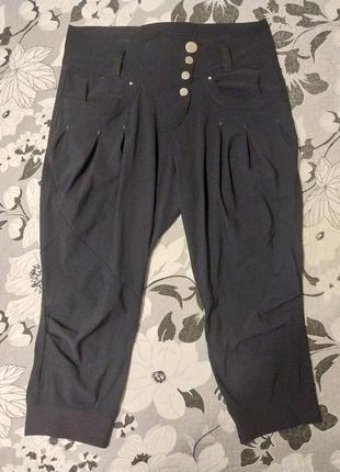 Бріджі, капрі high use stretch trousers.