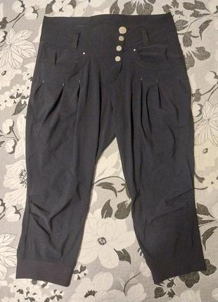 Бріджі, капрі high use stretch trousers.