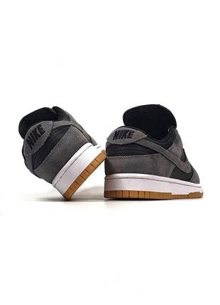 Кроссовки nike sb dunk low
•grey black white•7 фото