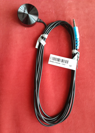 Samsung  bn96- 31644a uk- удлинитель передатчик.