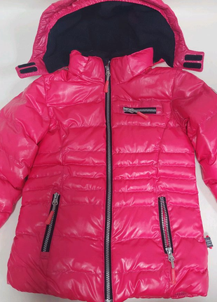 Куртка для девочки зимняя, с капюшоном.1 фото