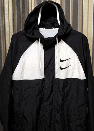 Мужская нейлоновая куртка ветровка nike sportswear swoosh black3 фото