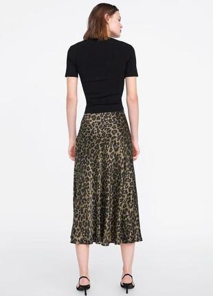 Сатиновая юбка миди в леопардовый принт zara2 фото