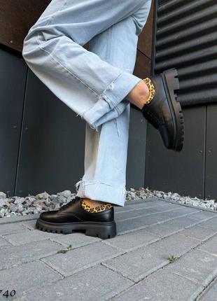 Стильные туфли лоферы броги на шнуровке кожаные белые бежевые черные с леопардовым...