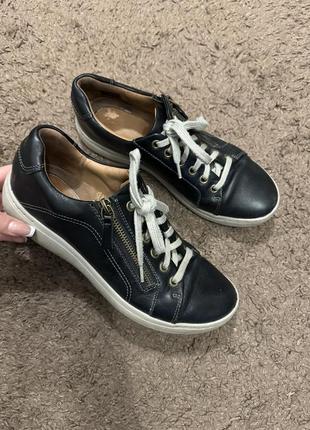 Повністю шкіряні кеди