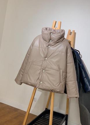 Дута об'ємна куртка з еко-шкіри5 фото