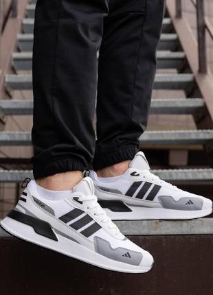 Кроссовки adidas 2