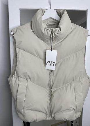 Жилетка прорезинена zara1 фото