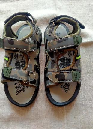 Босоніжки на хлопчика