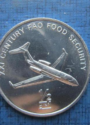 Монета 1/2 чон північна корея кндр 2002 фао транспорт літак стан