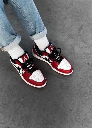 Чоловічі кросівки nike air max, nike air force 1, nike air jordan 1, nike zoom fly, nike vomero 5, nike blazer, nike lebron, nike cortez, nike m2k4 фото