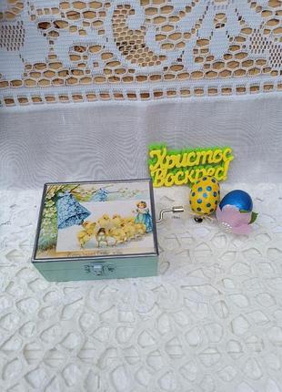 Музикальна шкатулочка з ангелом