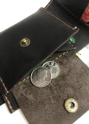 Чоловічий шкіряний гаманець ручної роботи з віконцем для водійських прав6 фото