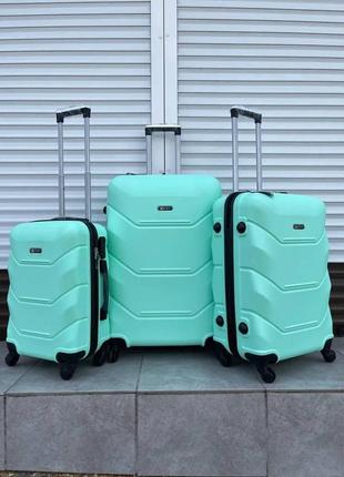 Набор чемоданов из пластика fly 20196 фото