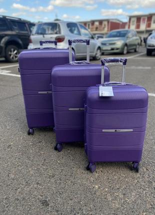 Набір поліпропіленових валіз fly 3/1. фіолетовий