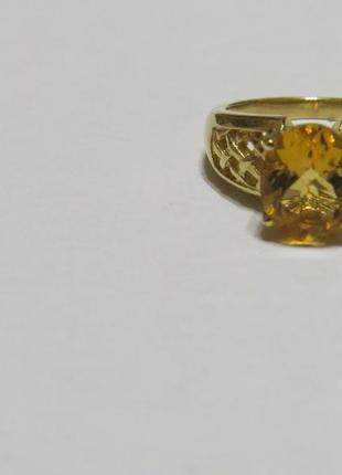Золоте кільце 375 проби з цитрином