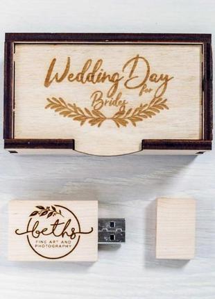 Деревянная коробка с гравировкой и usb накопителем флешкой (опция) для свадебных фотографов2 фото
