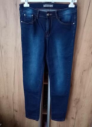 Класні джинсові штани стрейч