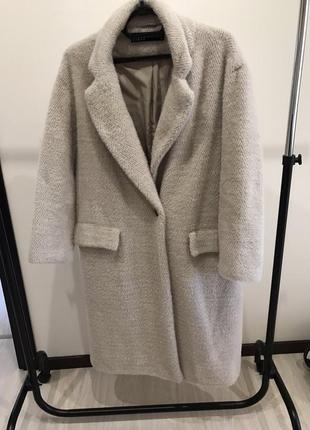 Жіноче пальто zara. оригінал !