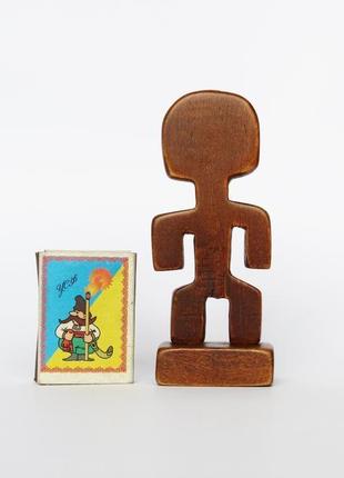 Деревянная статуэтка человек.подарок.сувенир.абстрактная фигурка.3 фото