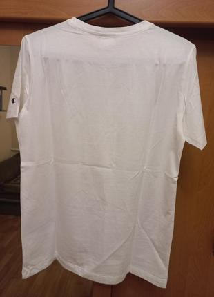 Продам новую белую футболку champion (xl)2 фото