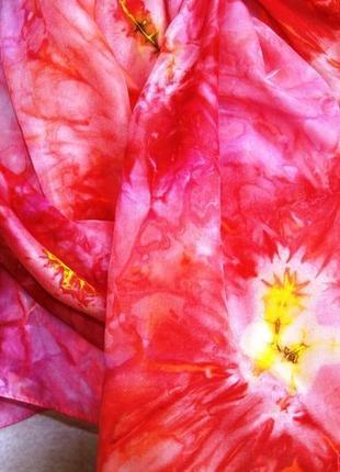 Шарф батик из натурального шелка " цветочная фантазия ".4 фото