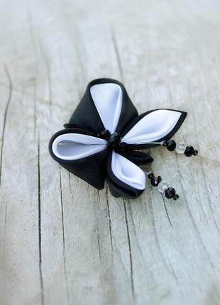 Черно-белая брошь бабочка, канзаши, оригинальный подарок3 фото