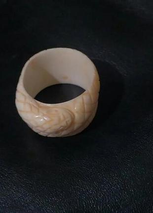 Кольцо змея из бивня мамонта8 фото