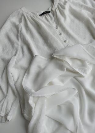 Красивейшая нежная белая блуза из фактурной ткани7 фото