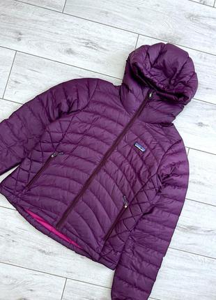Patagonia куртка пуховик фиолетовая малиновая з капюшоном3 фото