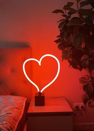 Стеклянный неоновый светильник р "сердце"4 фото