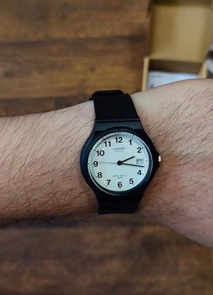 Чоловічий наручний годинник casio mw-59-7bvdf практичний білий із чорним5 фото