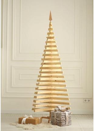 Екологічна ялинка з дерева на новий рік. сучасний новорічний дизайн. eco friendly christmas tree
