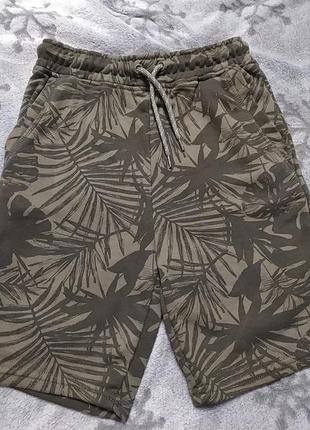 Шорты хаки 140 primark