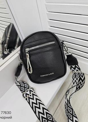 Женская стильная и качественная небольшая сумка из эко кожи черная7 фото