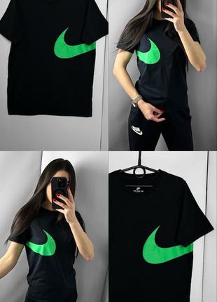 Футболка nike swoosh чорна найк біг свуш зелений