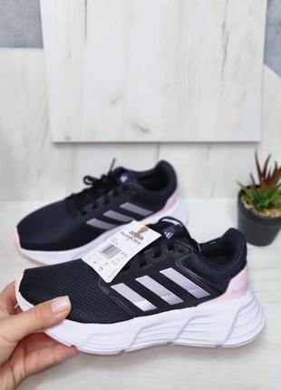 Женские кроссовки adidas оригинал1 фото