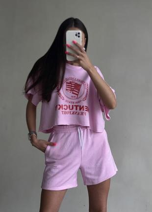 Розовый спортивный костюм с шортами4 фото