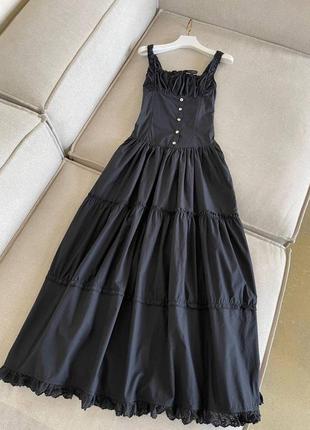 Сукня довга легка з завуженою талією та квадратним вирізом