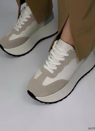 ▪️жіночі нові кросівки білі-бежеві масивні снікерси кеди висока масивна танкетка...