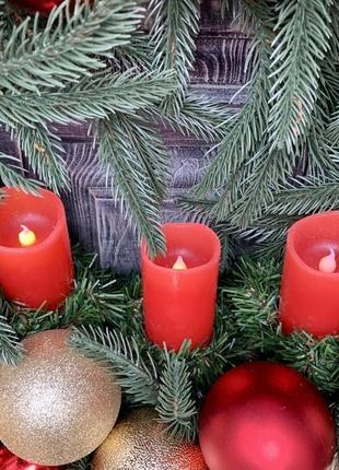 Різдвяні новорічний вінок з led гірляндою і свічками на батарейках.4 фото