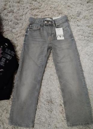 Суперовые джинсы "zara" на девочку р.134 модель strait2 фото