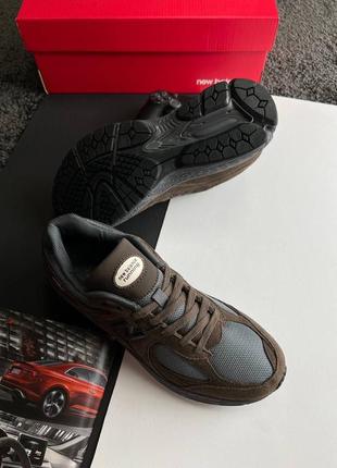 Чоловічі кросівки в стилі new balance 2002r нью беленс / демісезонні / весняні, літні, осінні / взуття / замша / сірі, коричневі4 фото