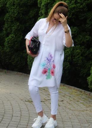 Жіноча сорочка з ручним розписом, ручний роспис одягу на замовлення1 фото