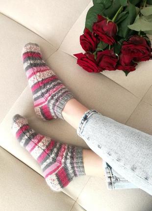 Вязаные шерстяные носки ручной работы