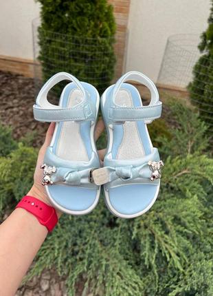 Босоніжки 3