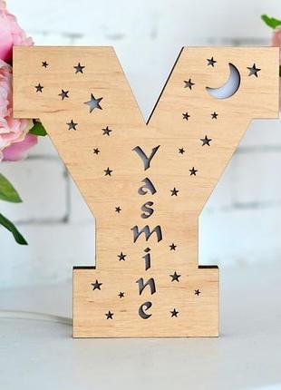 Настільний нічник з дерева з ім'ям - yasmine